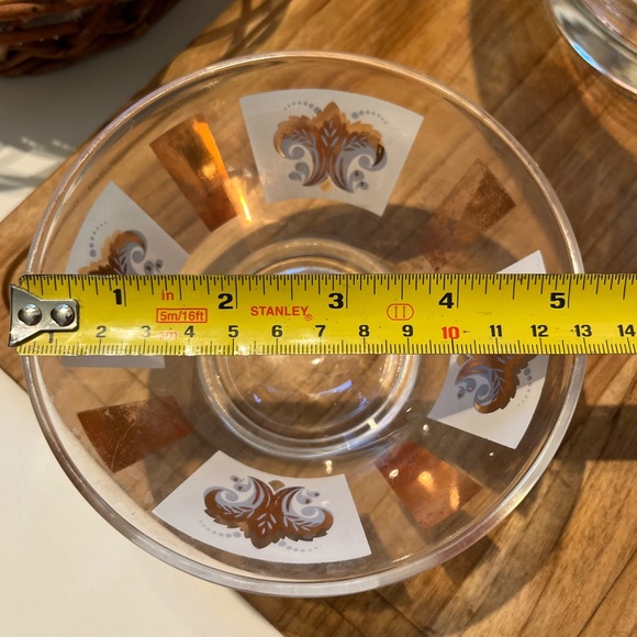 Vintage Anchor Hocking Fleur de Lis chip and dip set - Picture 7 of 9